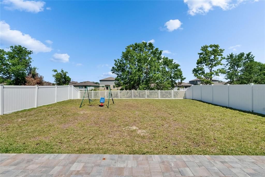 For Sale: $449,900 (4 beds, 2 baths, 2635 Square Feet)