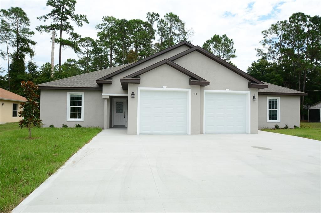 Recently Rented: $1,800 (3 beds, 2 baths, 1187 Square Feet)