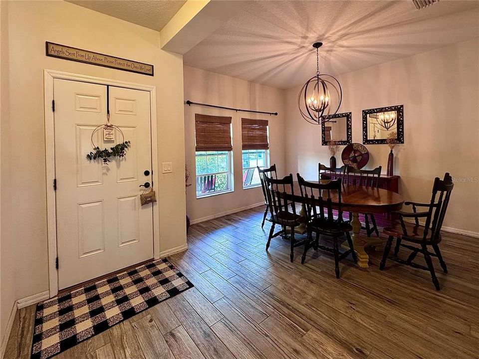 For Sale: $469,995 (4 beds, 3 baths, 2598 Square Feet)