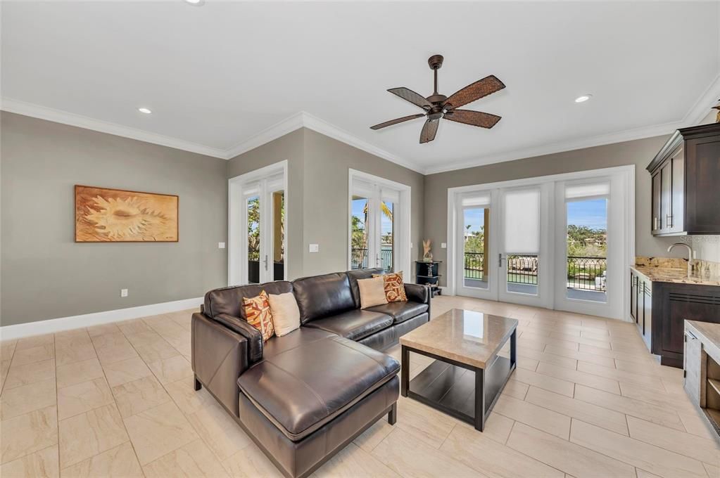 For Sale: $3,899,500 (4 beds, 4 baths, 3582 Square Feet)