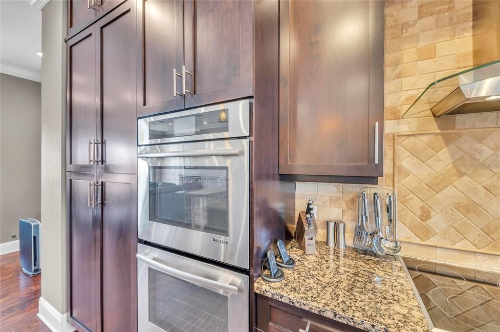 For Sale: $3,899,500 (4 beds, 4 baths, 3582 Square Feet)