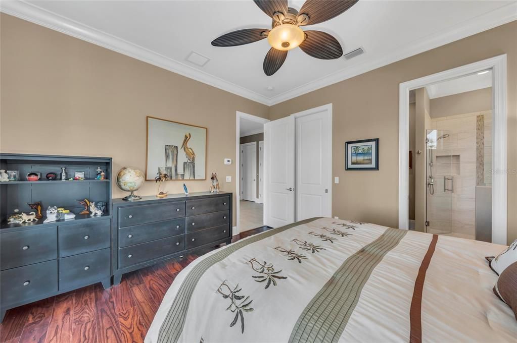 For Sale: $3,899,500 (4 beds, 4 baths, 3582 Square Feet)