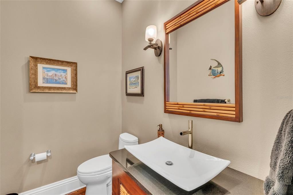 For Sale: $3,899,500 (4 beds, 4 baths, 3582 Square Feet)