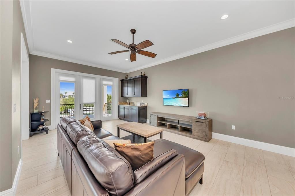 For Sale: $3,899,500 (4 beds, 4 baths, 3582 Square Feet)