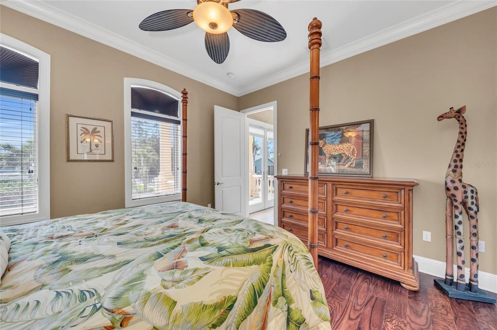 For Sale: $3,899,500 (4 beds, 4 baths, 3582 Square Feet)