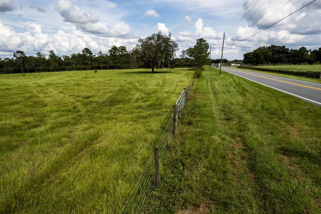 En Venta: $495,000 (2.89 acres)