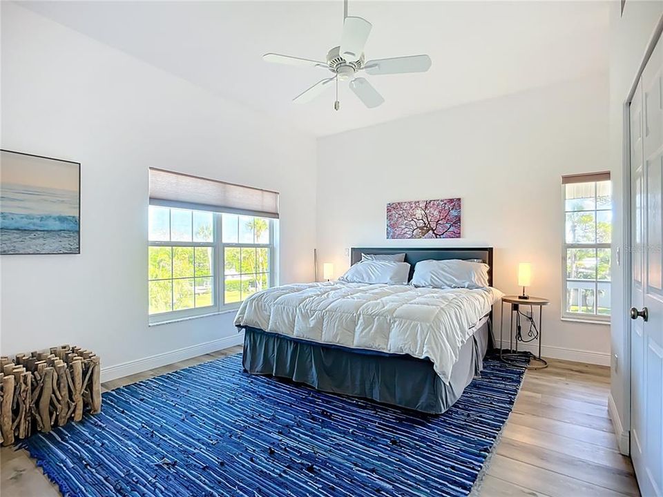 For Sale: $4,300,000 (6 beds, 0 baths, 1916 Square Feet)