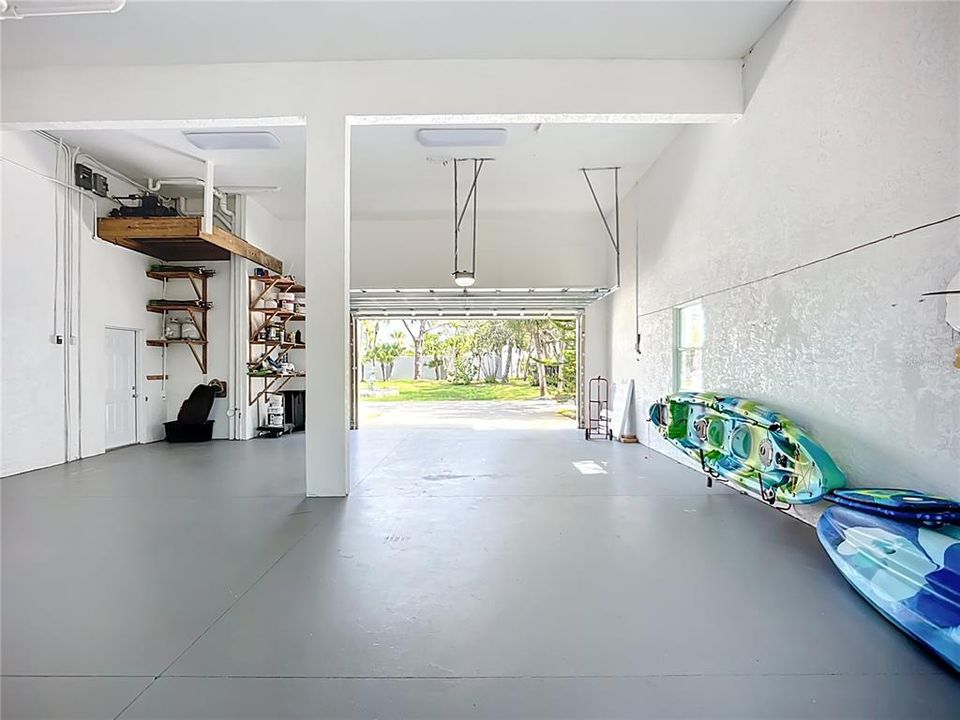 For Sale: $4,300,000 (6 beds, 0 baths, 1916 Square Feet)