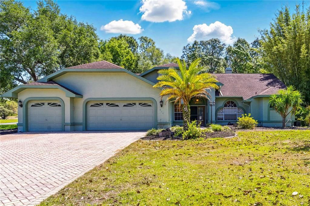 Недавно продано: $525,000 (4 спален, 3 ванн, 2769 Квадратных фут)