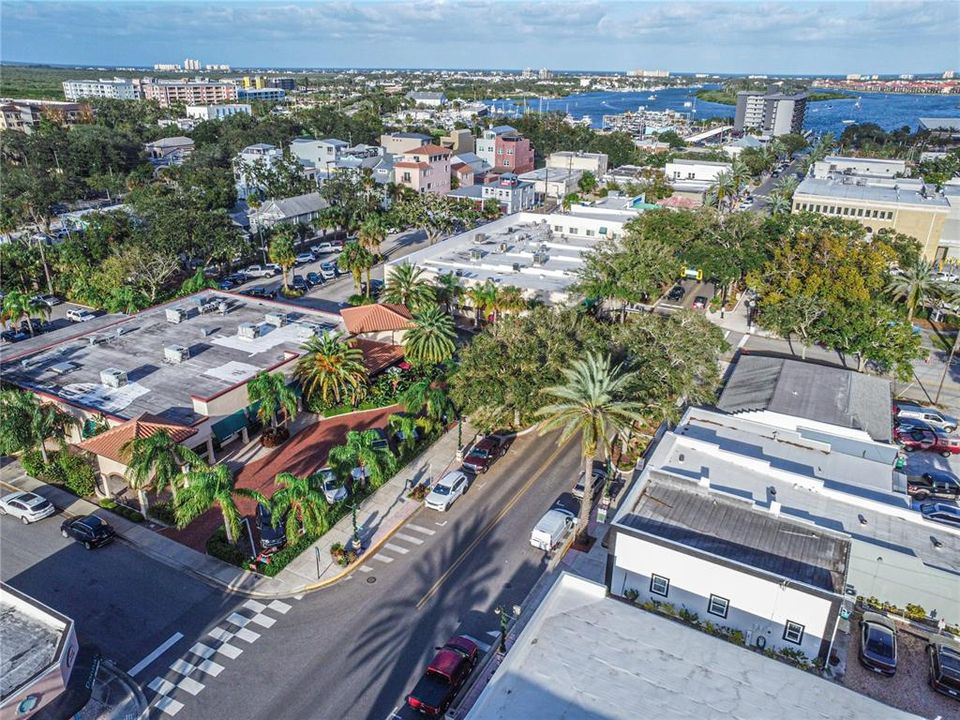 На продажу: $215,000 (0 спален, 0 ванн, 952 Квадратных фут)