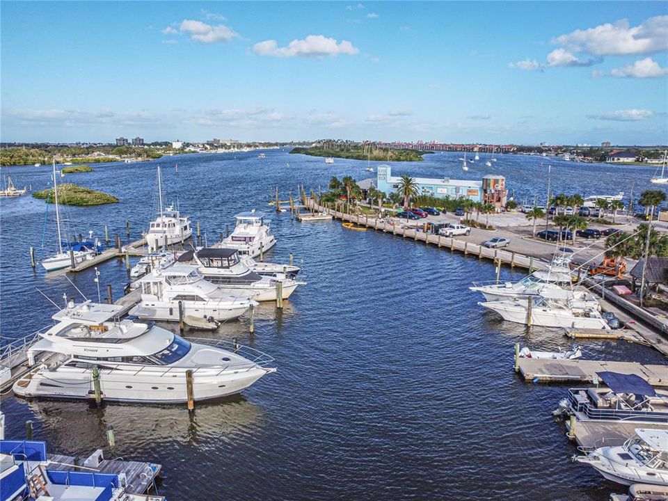 На продажу: $215,000 (0 спален, 0 ванн, 952 Квадратных фут)