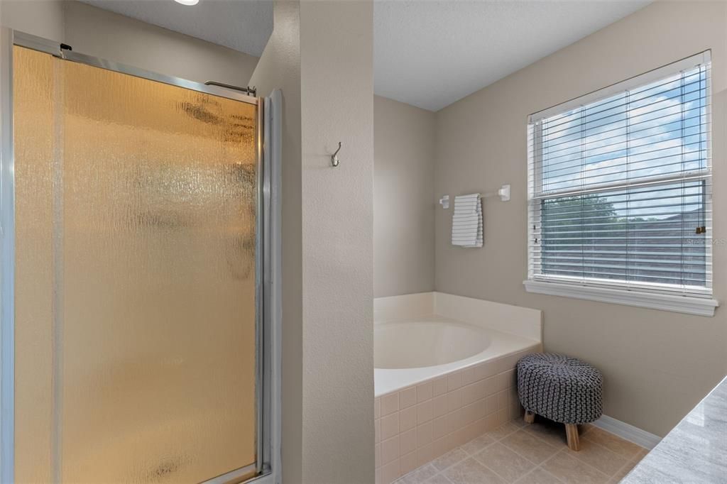 Active With Contract: $620,000 (5 beds, 3 baths, 2717 Square Feet)