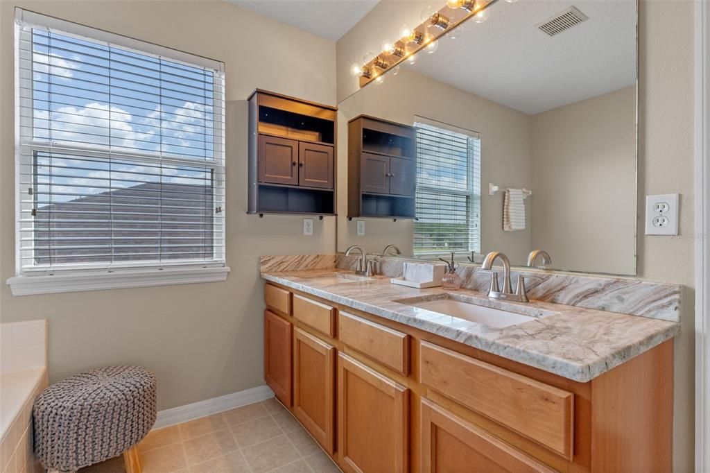 Active With Contract: $620,000 (5 beds, 3 baths, 2717 Square Feet)