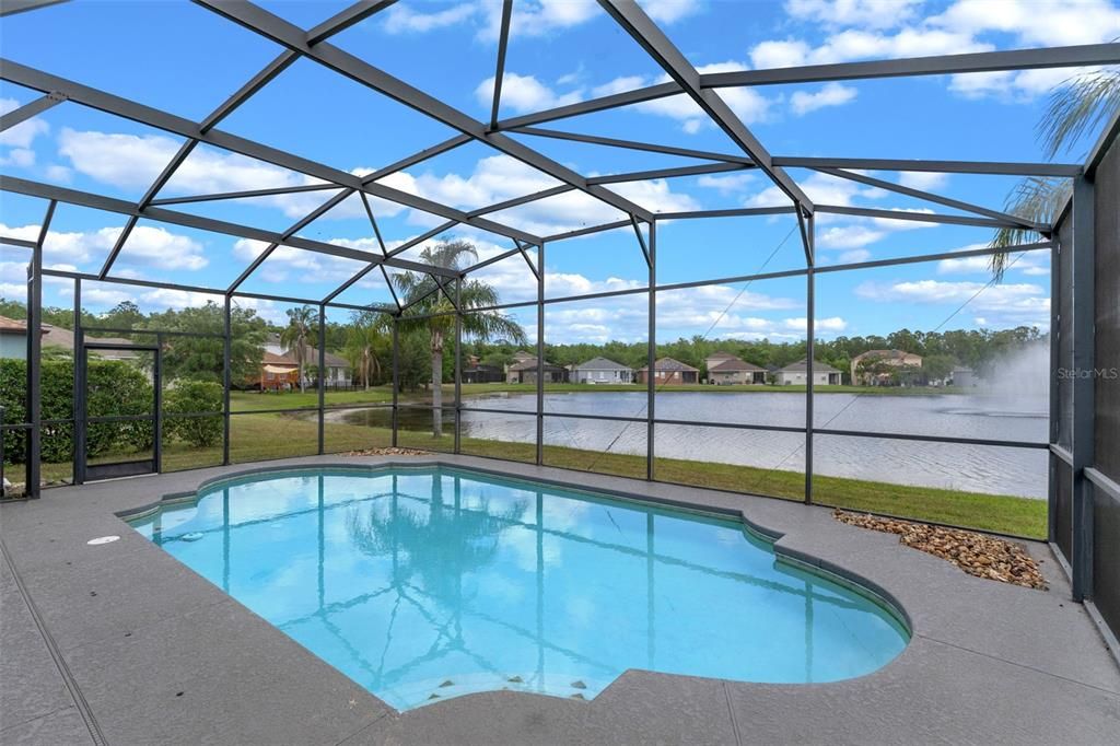 Active With Contract: $620,000 (5 beds, 3 baths, 2717 Square Feet)