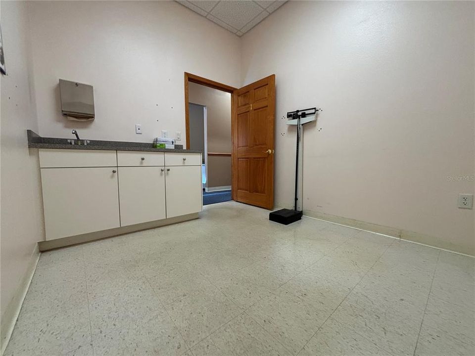 For Sale: $45,120 (0 beds, 0 baths, 1920 Square Feet)