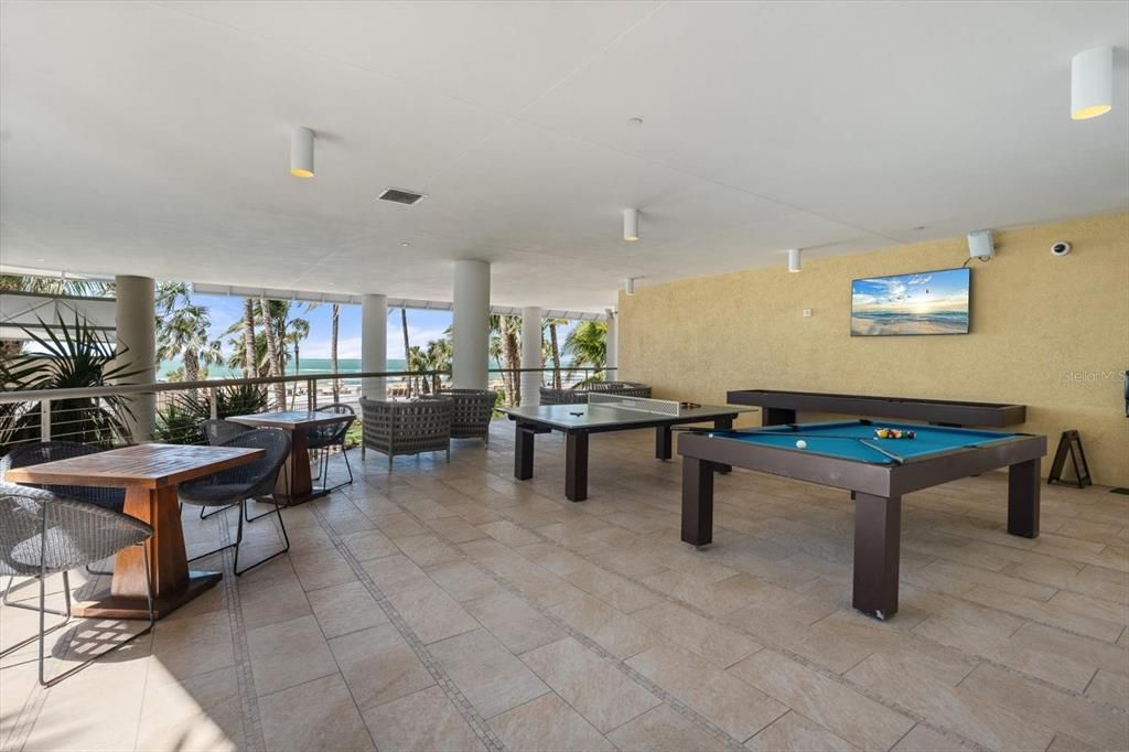 For Sale: $75,000 (4 beds, 3 baths, 2460 Square Feet)