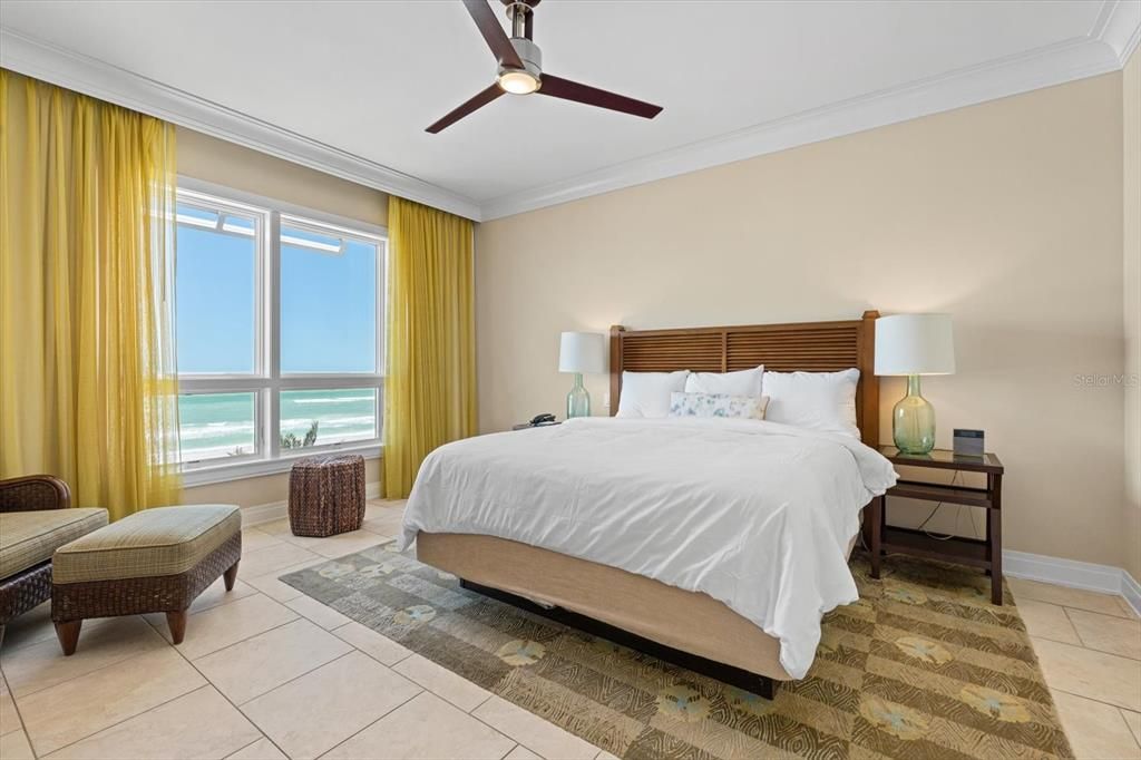 For Sale: $75,000 (4 beds, 3 baths, 2460 Square Feet)