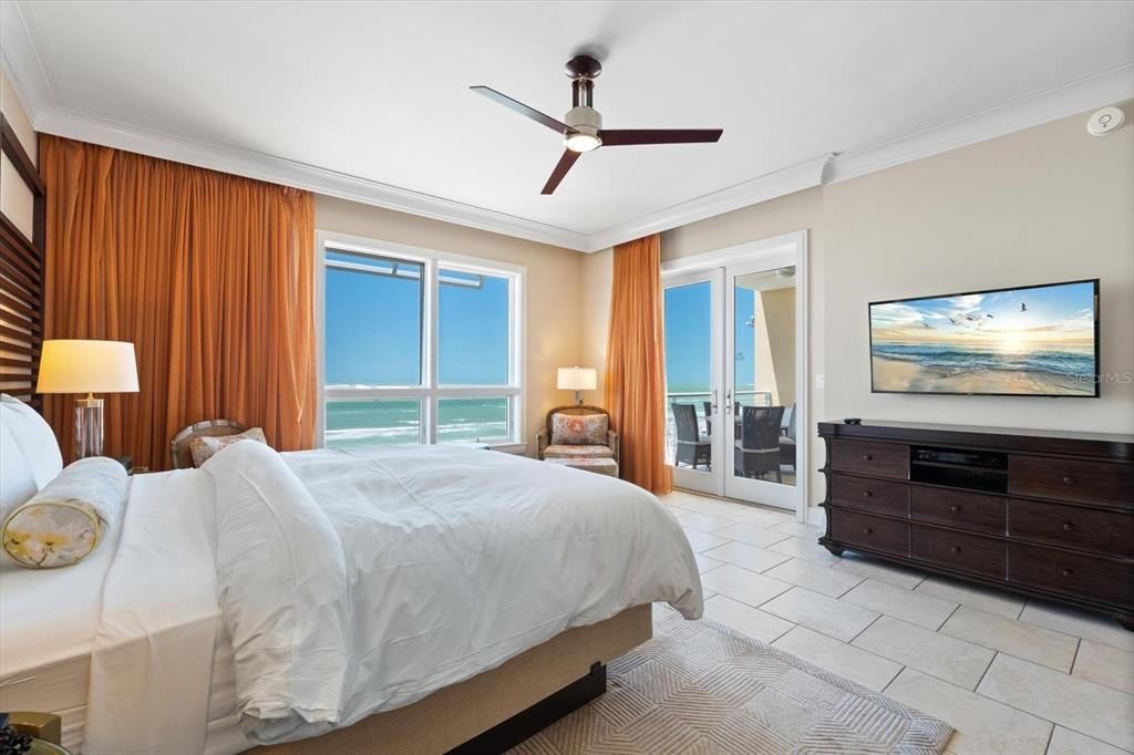 For Sale: $75,000 (4 beds, 3 baths, 2460 Square Feet)