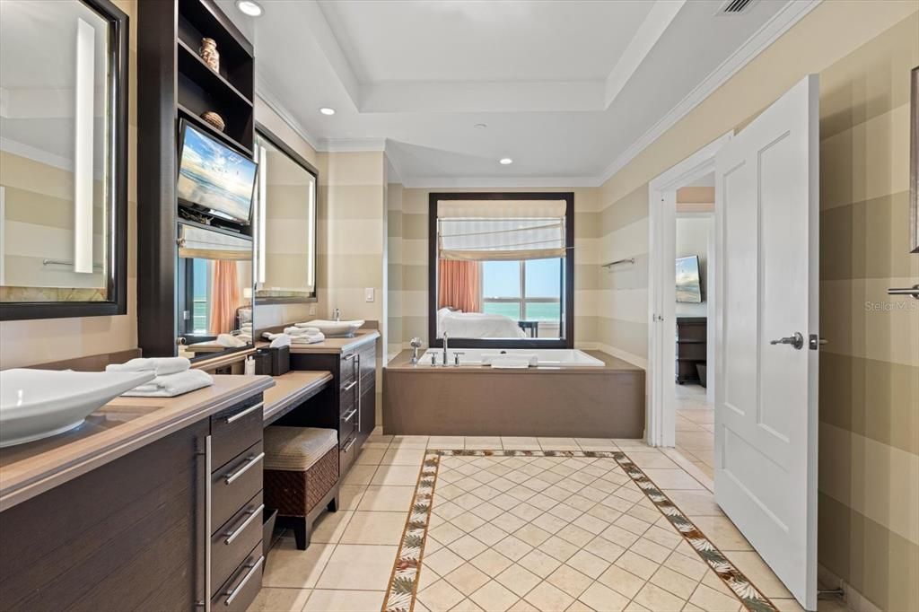 For Sale: $75,000 (4 beds, 3 baths, 2460 Square Feet)