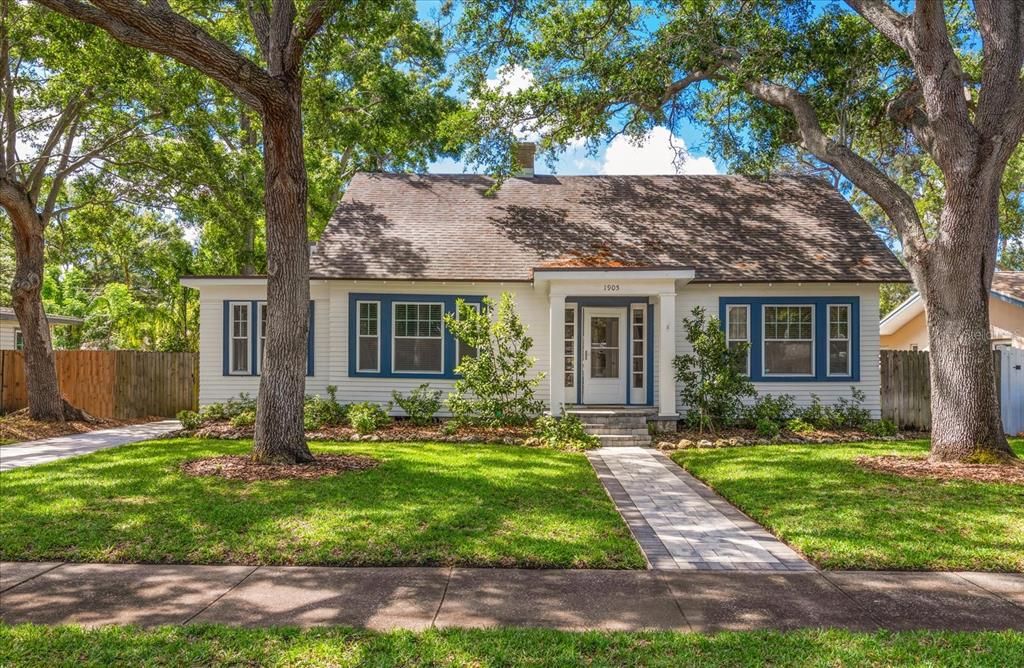 Recently Sold: $475,000 (4 beds, 2 baths, 1944 Square Feet)