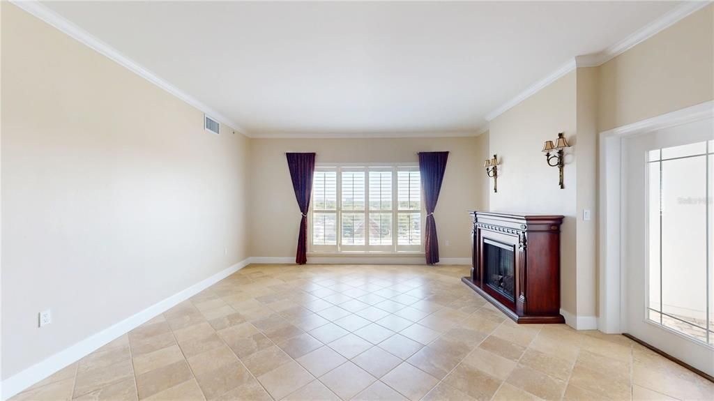 For Sale: $780,000 (3 beds, 3 baths, 1888 Square Feet)