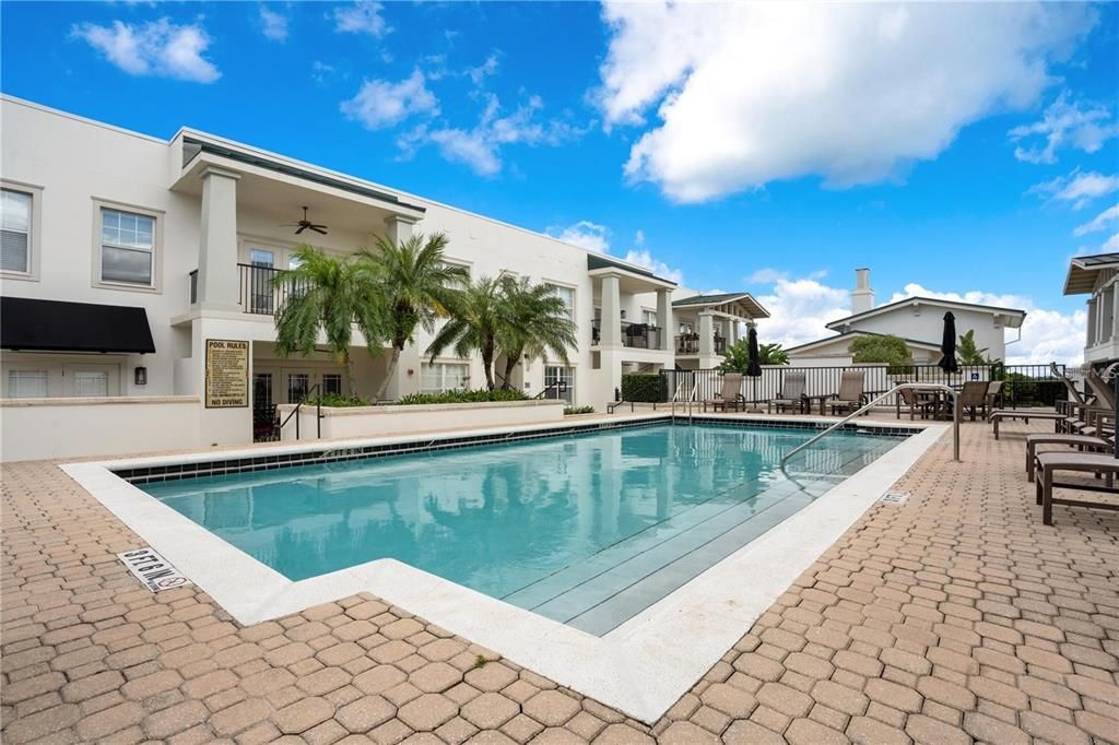 For Sale: $780,000 (3 beds, 3 baths, 1888 Square Feet)