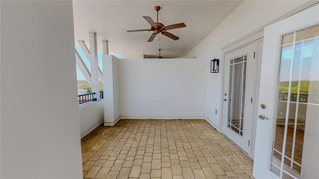For Sale: $780,000 (3 beds, 3 baths, 1888 Square Feet)
