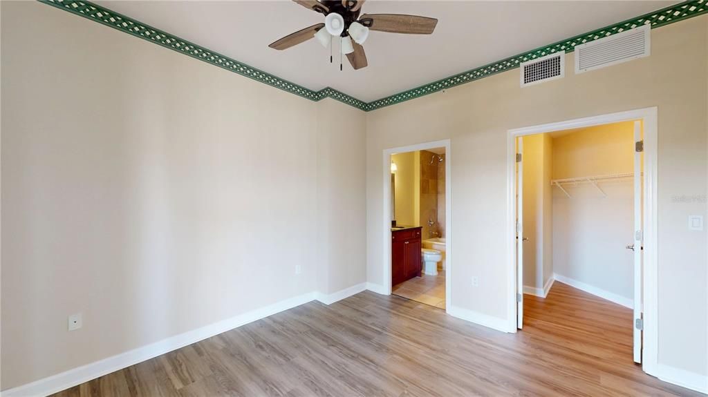 For Sale: $780,000 (3 beds, 3 baths, 1888 Square Feet)