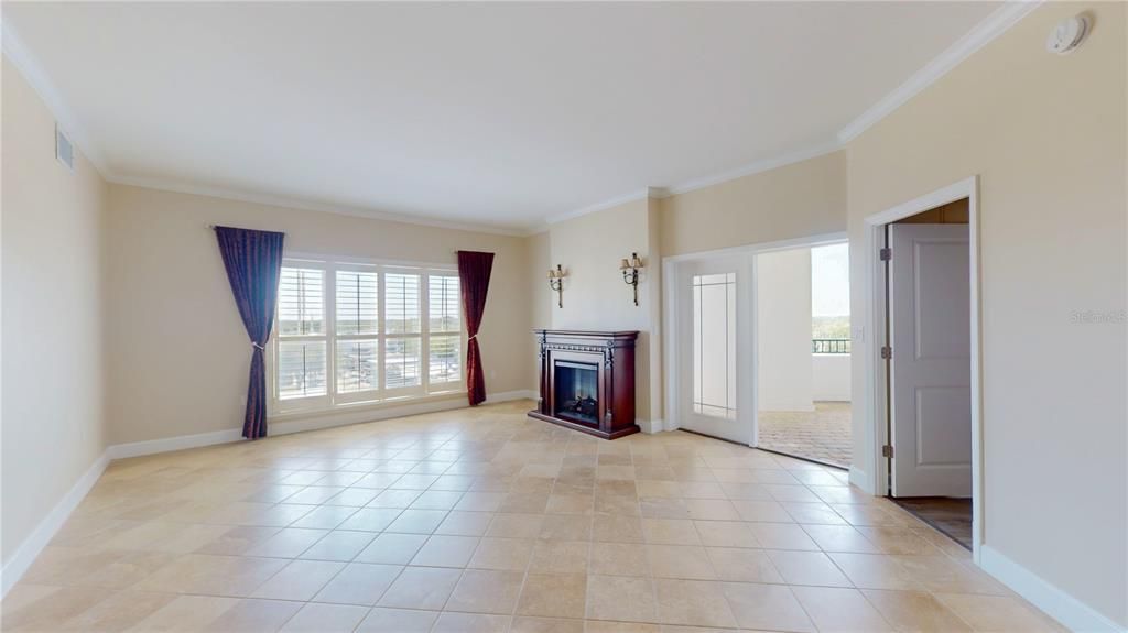 For Sale: $780,000 (3 beds, 3 baths, 1888 Square Feet)