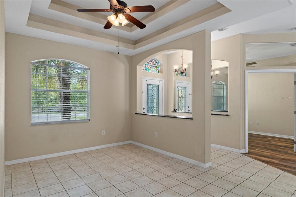 Active With Contract: $290,000 (3 beds, 2 baths, 2070 Square Feet)