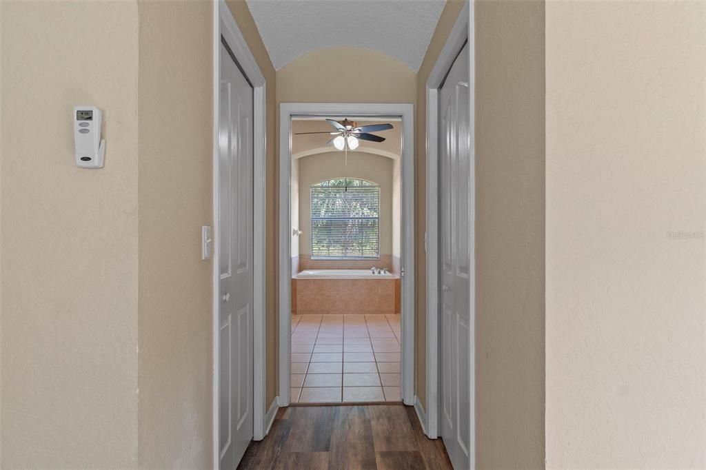 Active With Contract: $290,000 (3 beds, 2 baths, 2070 Square Feet)