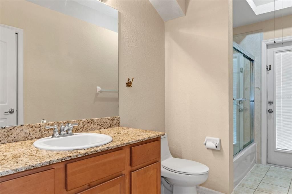 Active With Contract: $290,000 (3 beds, 2 baths, 2070 Square Feet)