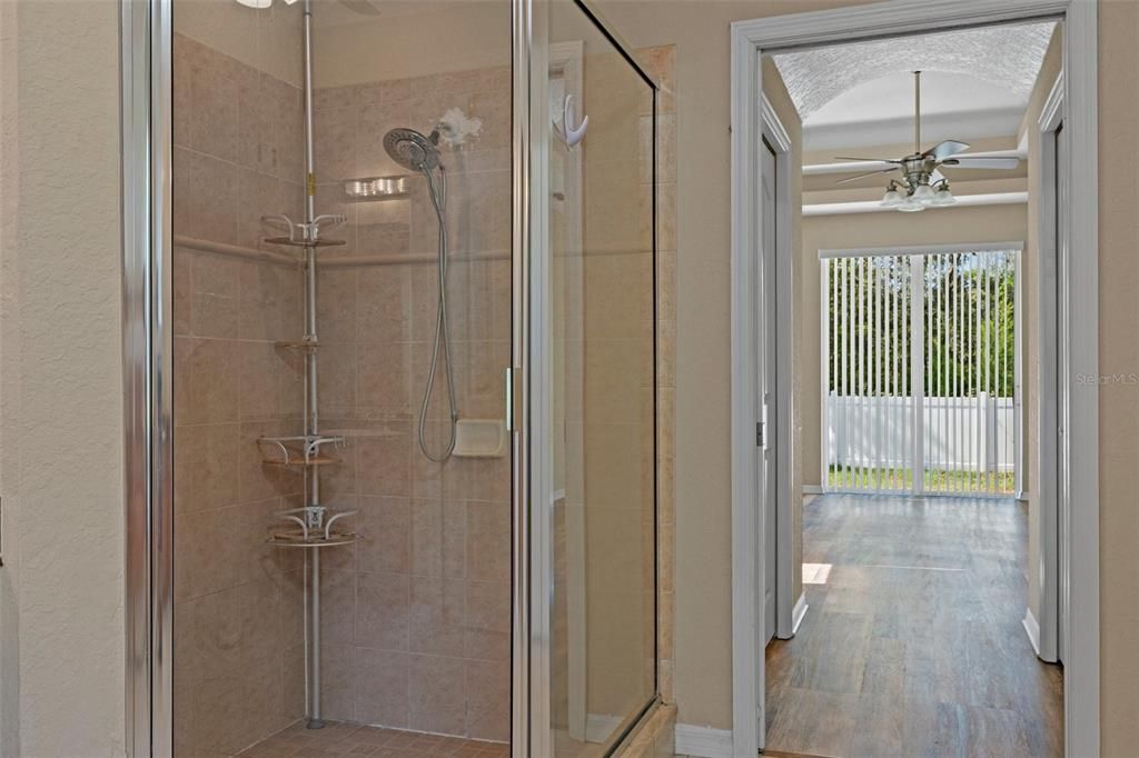 Active With Contract: $290,000 (3 beds, 2 baths, 2070 Square Feet)