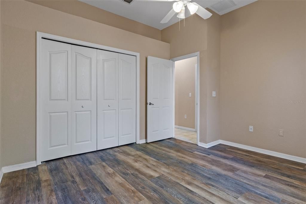 Active With Contract: $290,000 (3 beds, 2 baths, 2070 Square Feet)