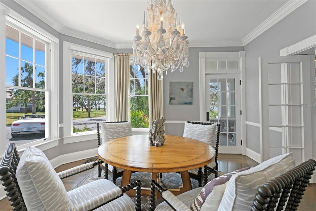 На продажу: $6,603,000 (6 спален, 5 ванн, 9978 Квадратных фут)