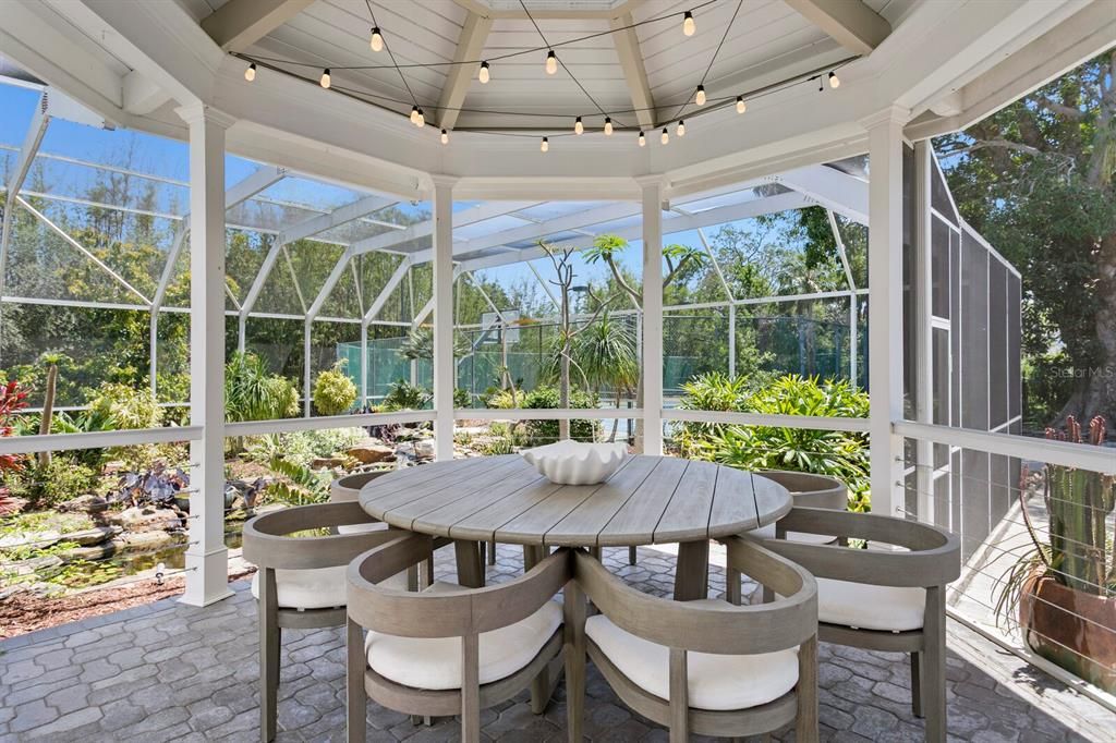 На продажу: $6,603,000 (6 спален, 5 ванн, 9978 Квадратных фут)