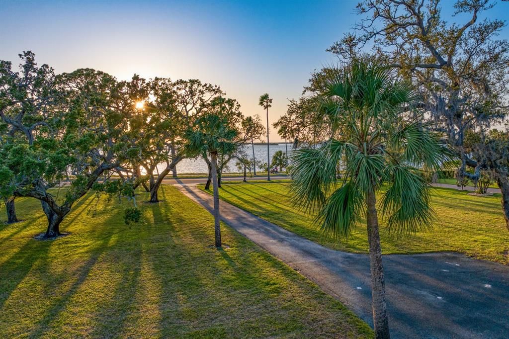 На продажу: $6,603,000 (6 спален, 5 ванн, 9978 Квадратных фут)