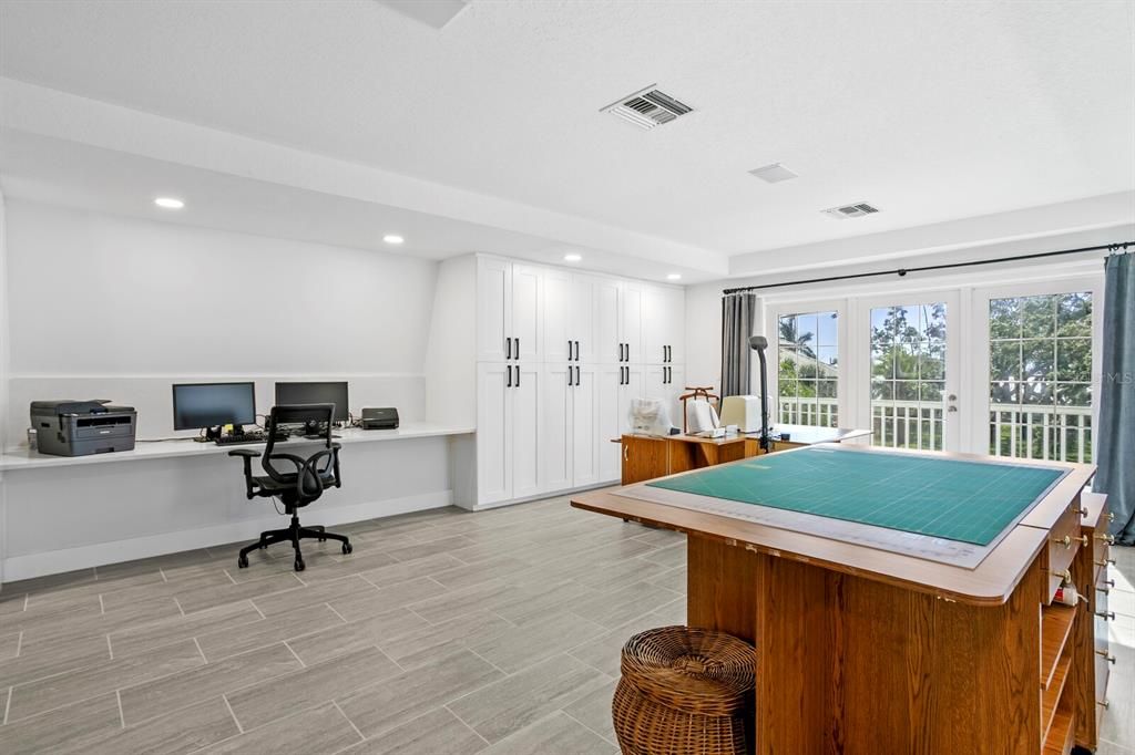 На продажу: $6,603,000 (6 спален, 5 ванн, 9978 Квадратных фут)