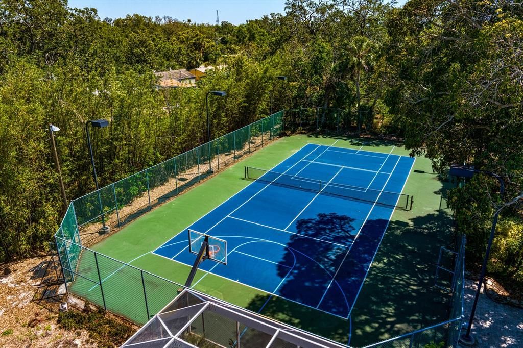 На продажу: $6,603,000 (6 спален, 5 ванн, 9978 Квадратных фут)