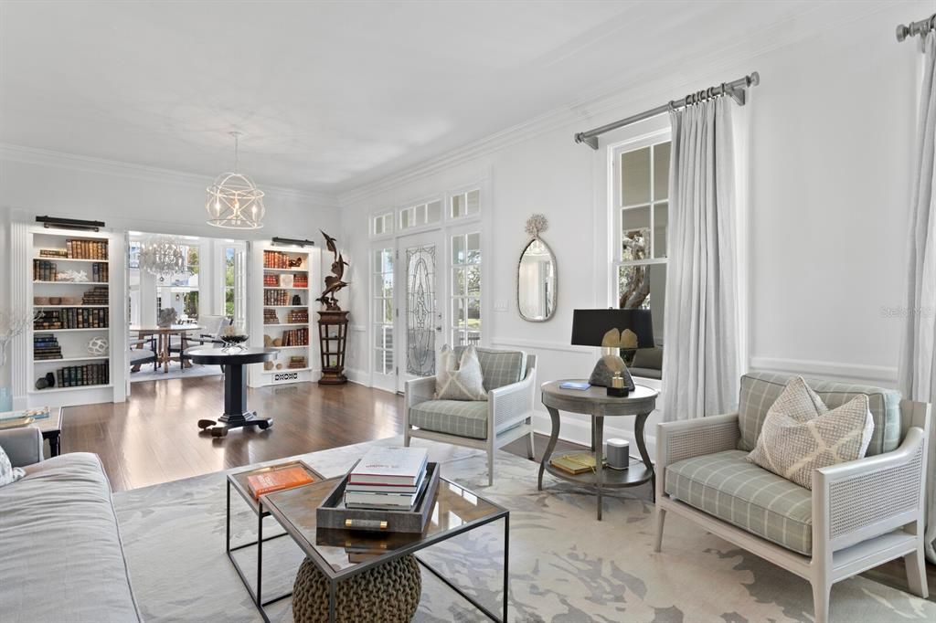 На продажу: $6,603,000 (6 спален, 5 ванн, 9978 Квадратных фут)