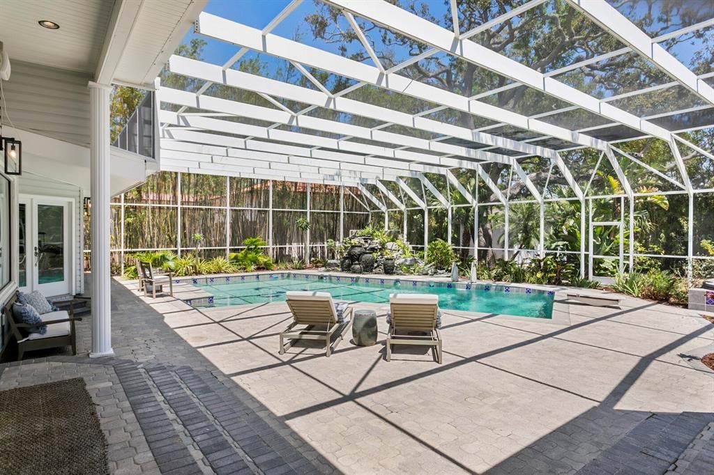 На продажу: $6,603,000 (6 спален, 5 ванн, 9978 Квадратных фут)