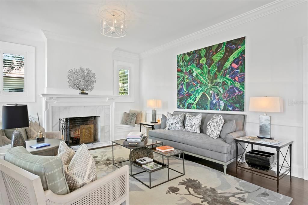 На продажу: $6,603,000 (6 спален, 5 ванн, 9978 Квадратных фут)