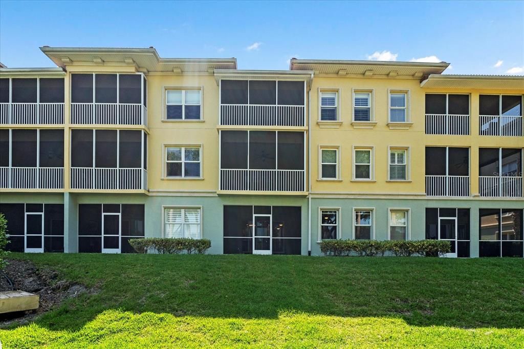 En Venta: $399,000 (3 camas, 2 baños, 1377 Pies cuadrados)