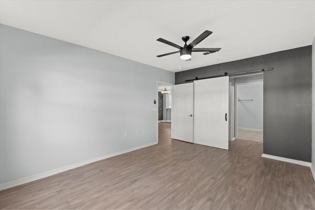 En Venta: $399,000 (3 camas, 2 baños, 1377 Pies cuadrados)