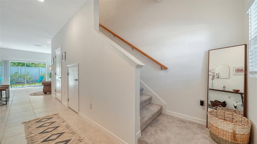 For Rent: $2,400 (3 beds, 2 baths, 1417 Square Feet)