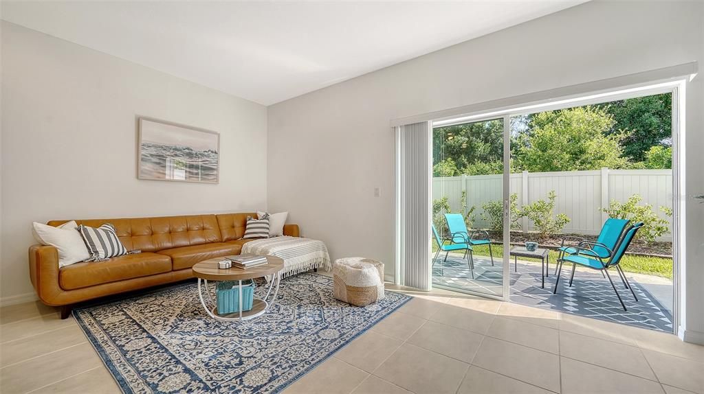 For Rent: $2,400 (3 beds, 2 baths, 1417 Square Feet)