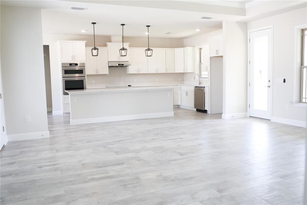 待售: $506,810 (3 贝兹, 2 浴室, 1960 平方英尺)