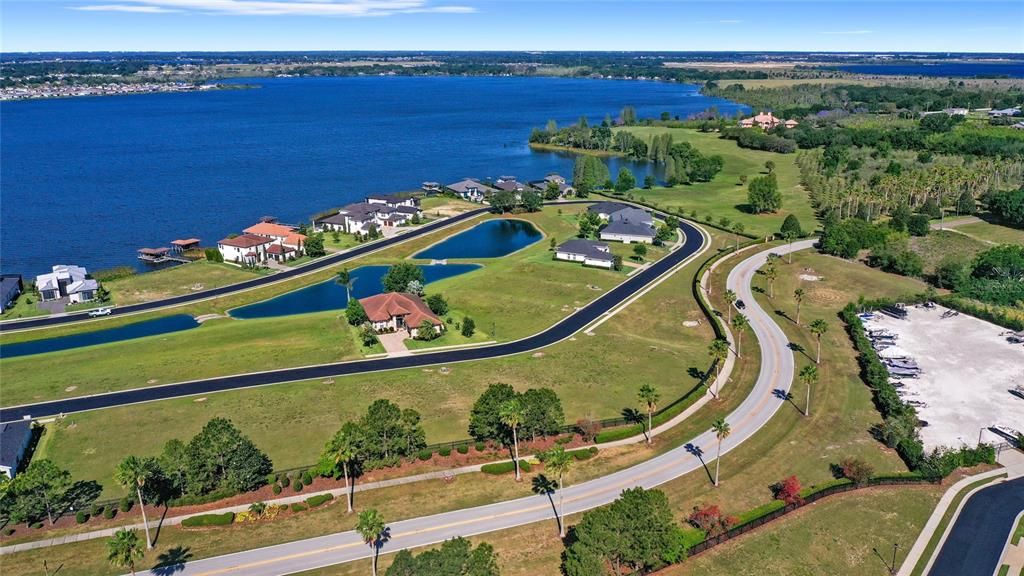 合同活跃: $59,700 (0.25 acres)