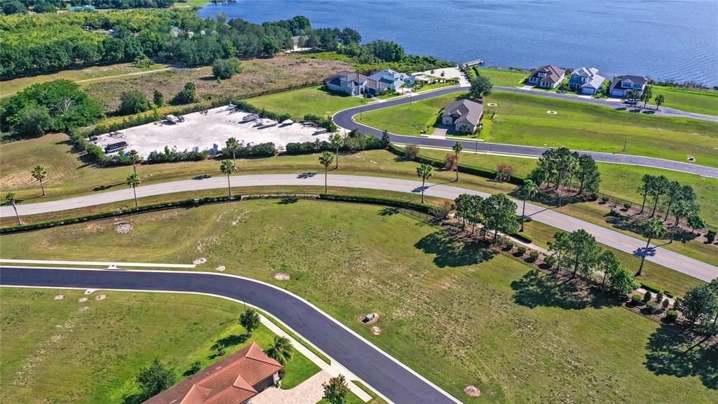 合同活跃: $59,700 (0.25 acres)