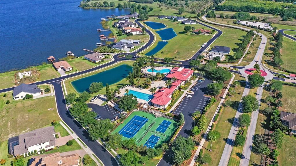 合同活跃: $59,700 (0.25 acres)